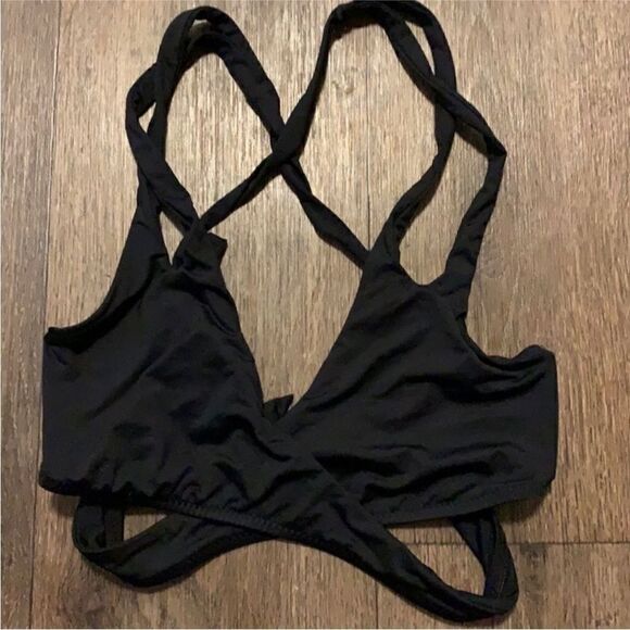 Becca Color Code Wrap Strappy Bikini Top in Black Size Small - Picture 8 of 10